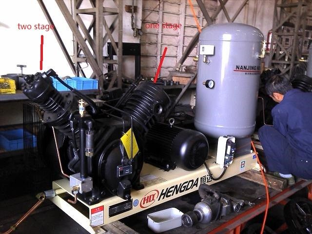 compresseur d'air à piston de 10HP 30Bar, compresseur d'air exempt d'huile à faible bruit